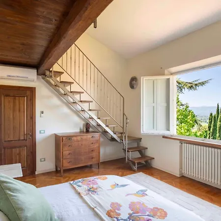Tuscany - Townhouse - Sleeps 18 - Garden Near