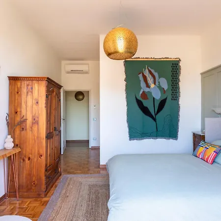 펜션 Tuscany - Townhouse - Sleeps 18 - Garden Near