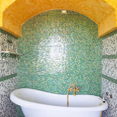 Tuscany - Townhouse - Sleeps 18 - Garden Near Casa de Férias *