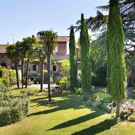 Tuscany - Townhouse - Sleeps 18 - Garden Near 펜션 Gioiella